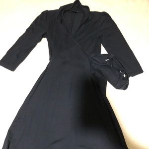 Small petite banana republic faux wrap navy dress to knee